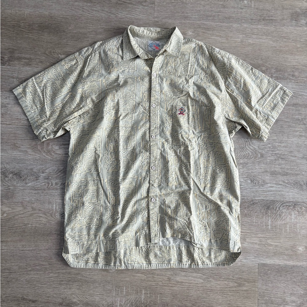 Gotcha button up Men's XL Patterned Short Sleeve Shirt